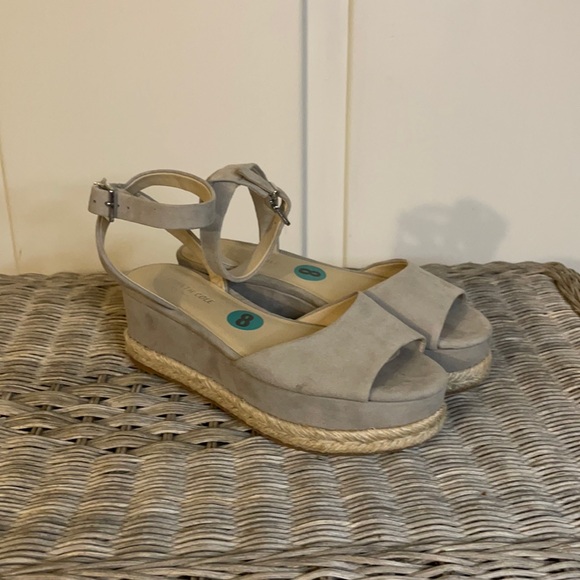 Kenneth Cole Suede Platform Espadrille, size 8🌱 - Picture 3 of 10
